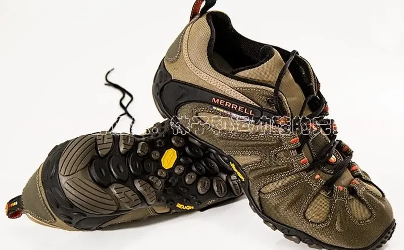 bsports官网首页知乎5 个必备舒适感：袜子和运动鞋的完美搭配