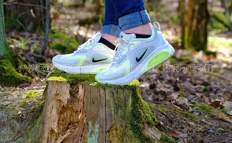 必一运动Bsport官方网站颐驰 06**为运动爱好者打造的高性能运动鞋：裴乐男运动鞋
**