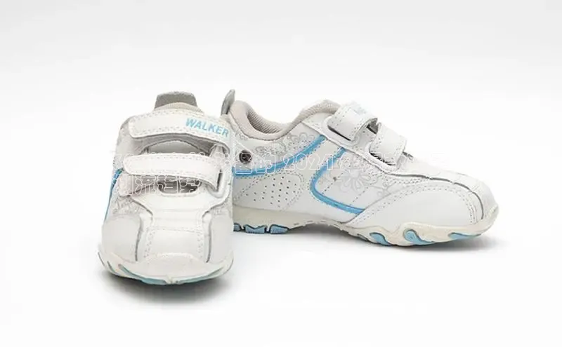 必一体育运动哇咔哇咔文化30 岁女性必备的 2024 年爆款鞋子
潮流趋势