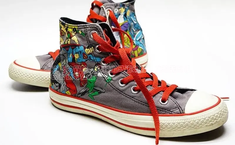 bsport体育最新官网入口滴滴出行**为您的冒险，选择徼马运动鞋：体验无与伦
比的舒适和性能**