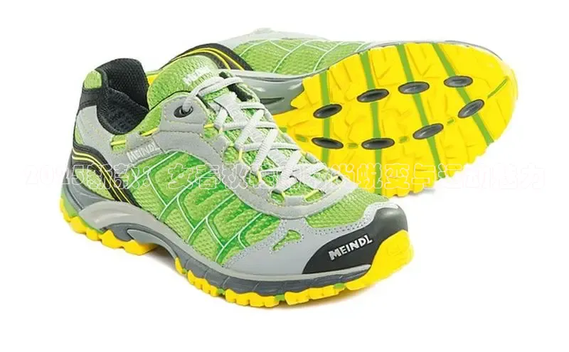 2025新款：女春秋鞋的时尚蜕变与运动魅力